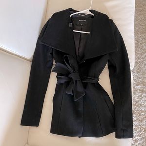 Aritzia Babaton Black Jacket/Coat